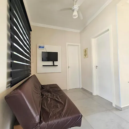 Sea breeze Apartment Ubatuba Exterior photo